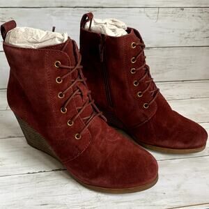 NEW Diba Blake Lace Up Suede Wedge Boots Booties in Burgundy